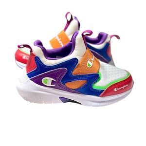 ++SOLD** 
hampion sneakers Sz 8T

**NEVER WORN***